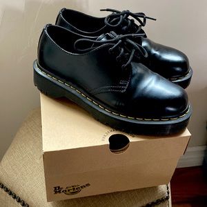 Dr. Martens Black 1461 Bex Platform Oxford Loafers smooth US 7 women